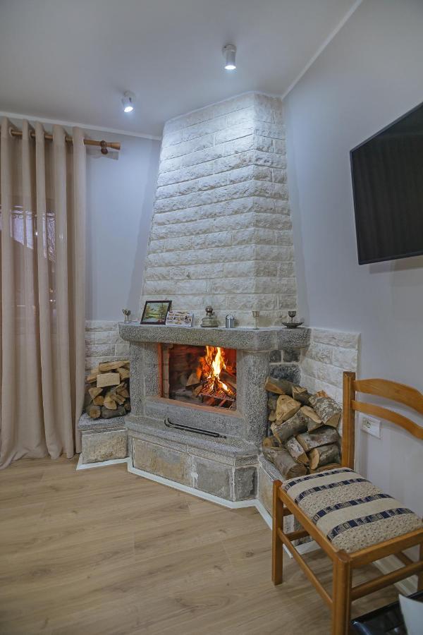 Vila 1 Korce Exterior photo